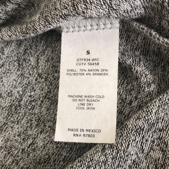 Green Envelope Button down cardigan Size S - Picture 5 of 7